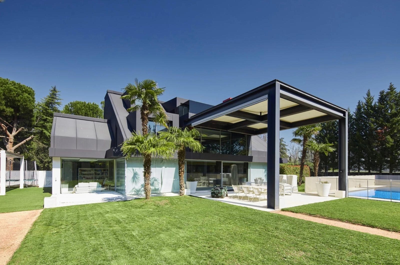 La Moraleja · Villa de diseño — La Moraleja — 2