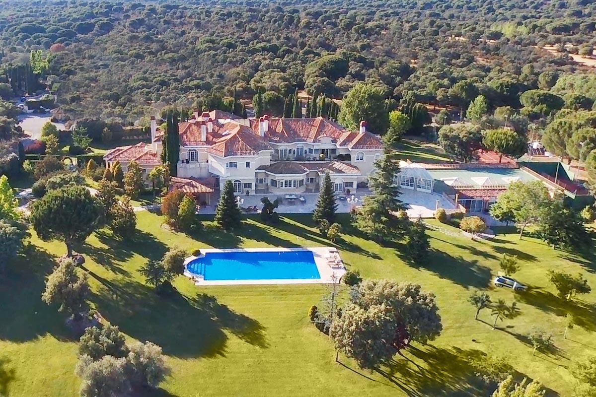 Villa en zona La Finca — Pozuelo de Alarcón — 1